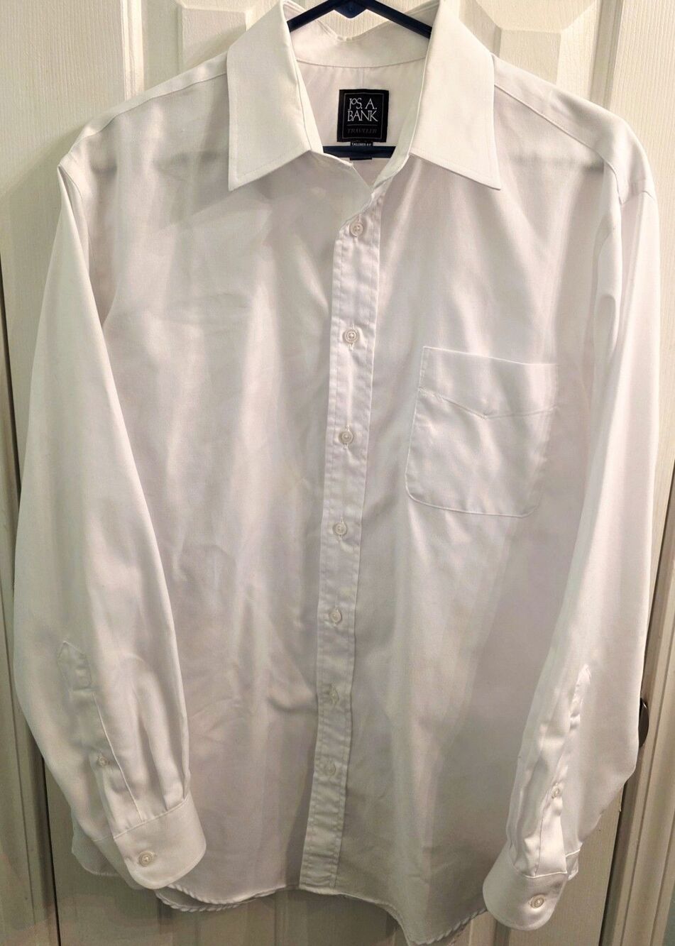 JOS A BANK Traveler Collection Tailored Fit Button-Down Dress Shirt 34-16 1/2